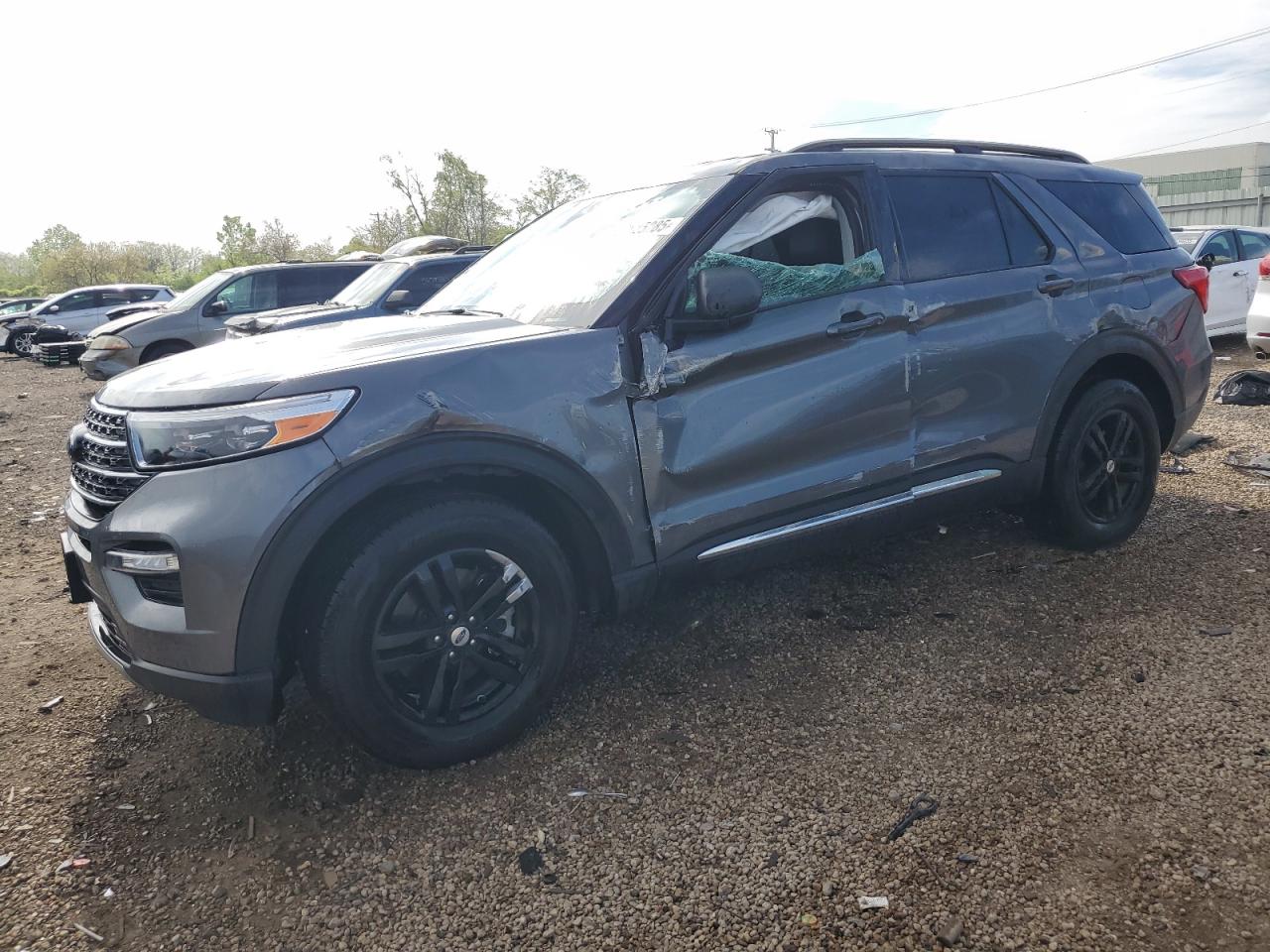 2024 Ford Explorer x XLT