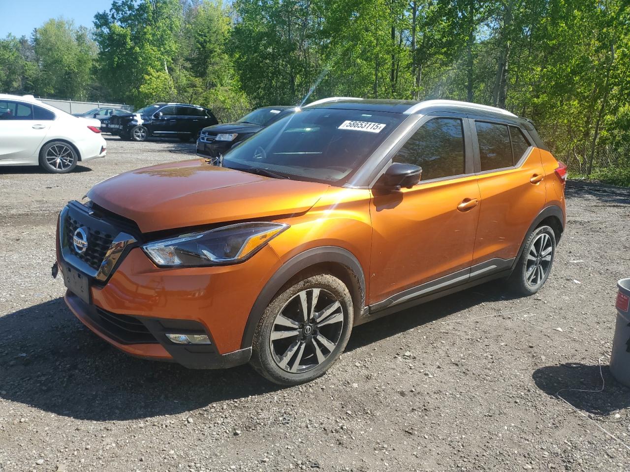 2020 Nissan Kicks sr SR