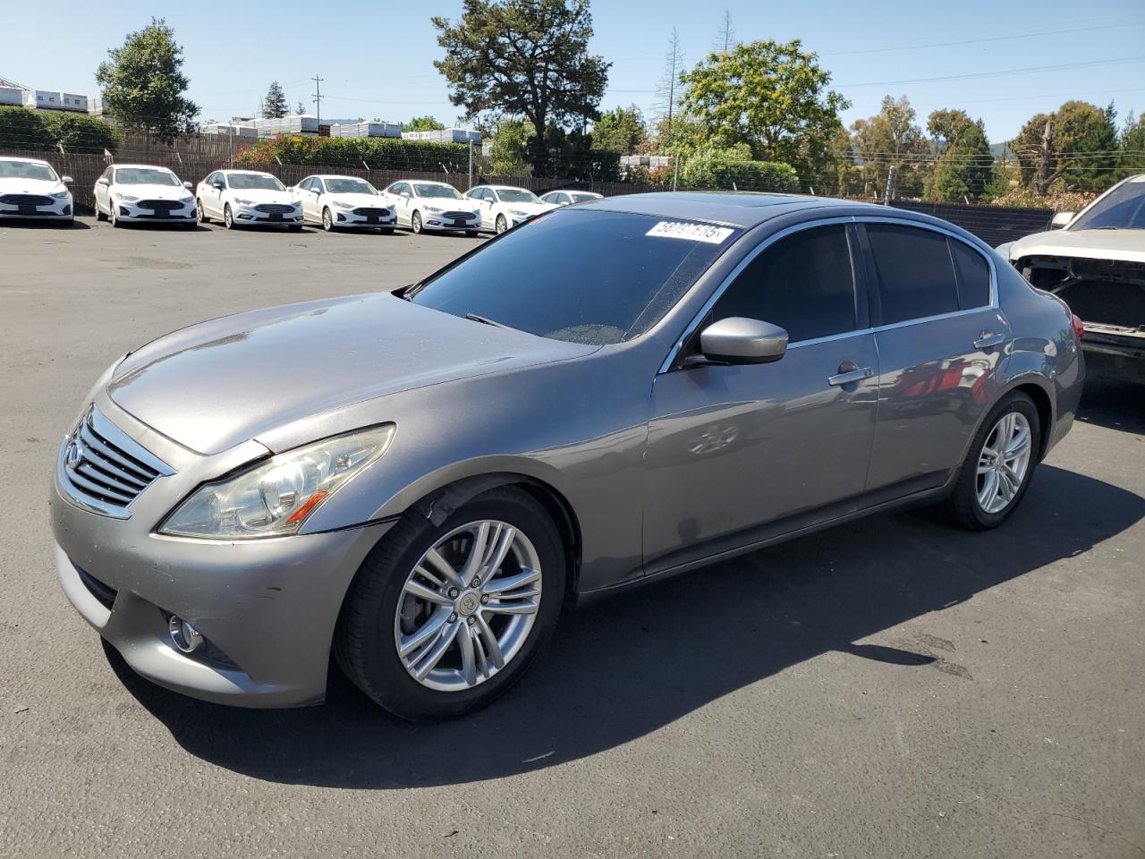 2015 Infiniti Q40