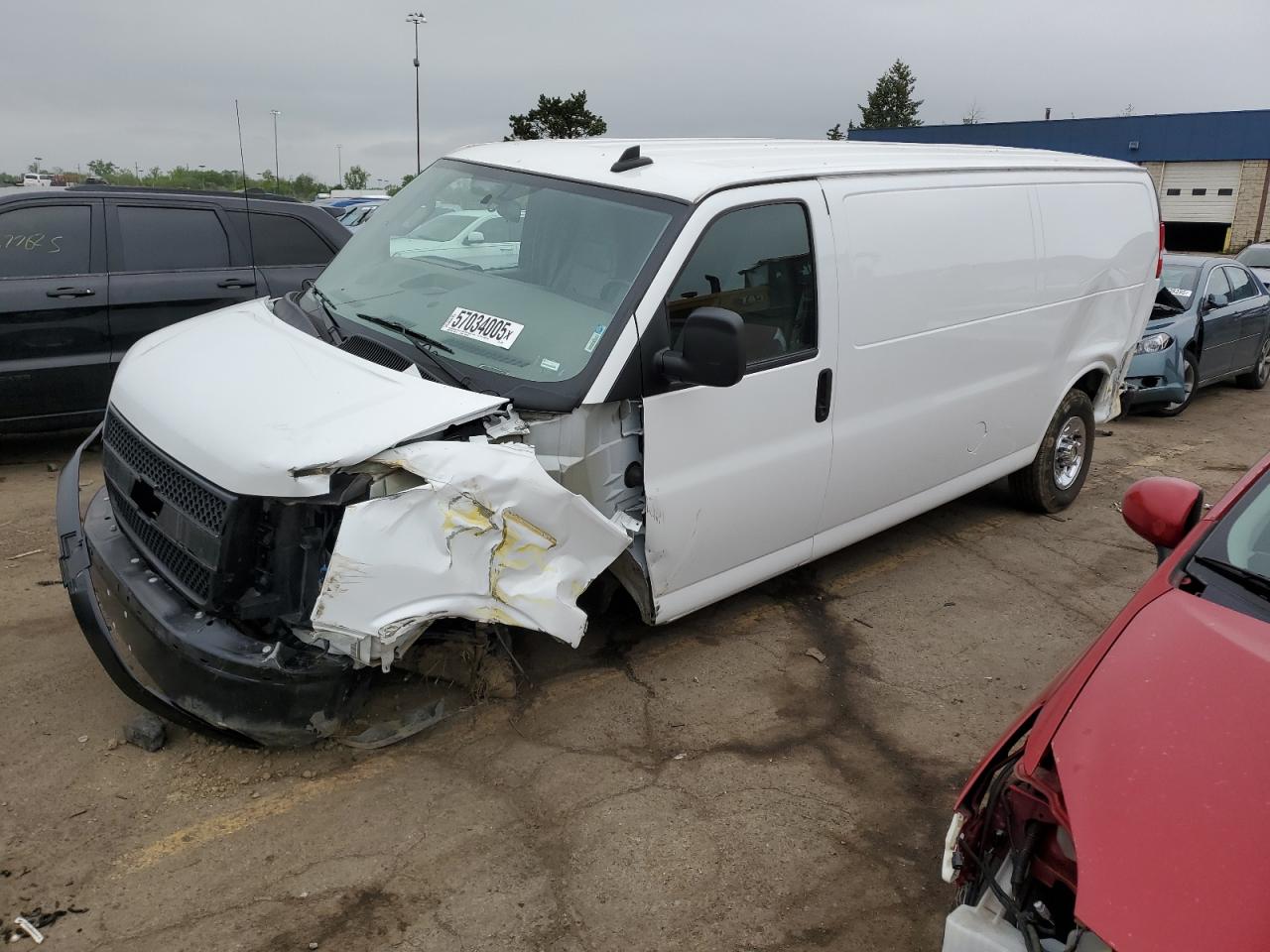 2023 Chevrolet Express g2