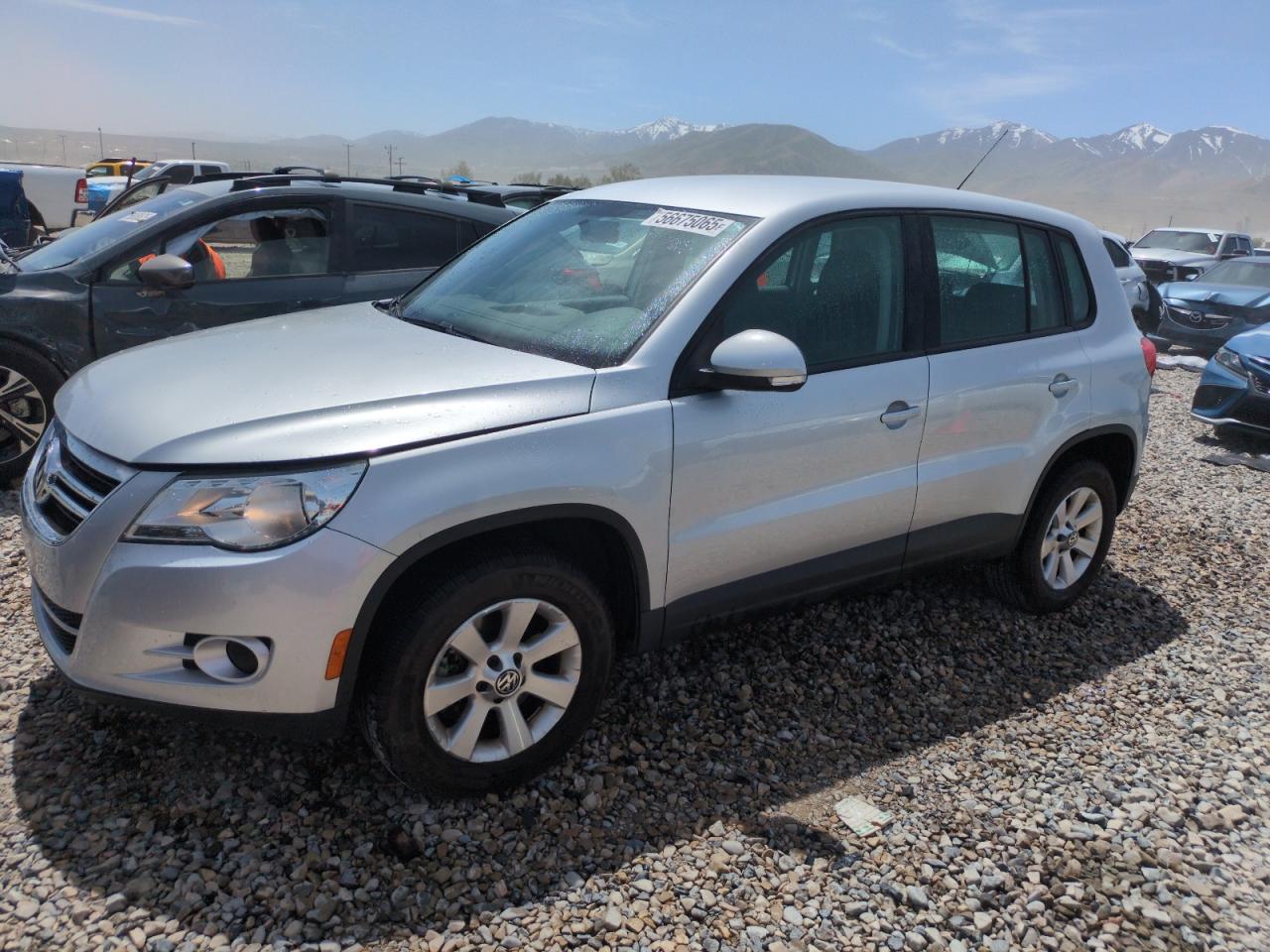 2009 Volkswagen Tiguan s S