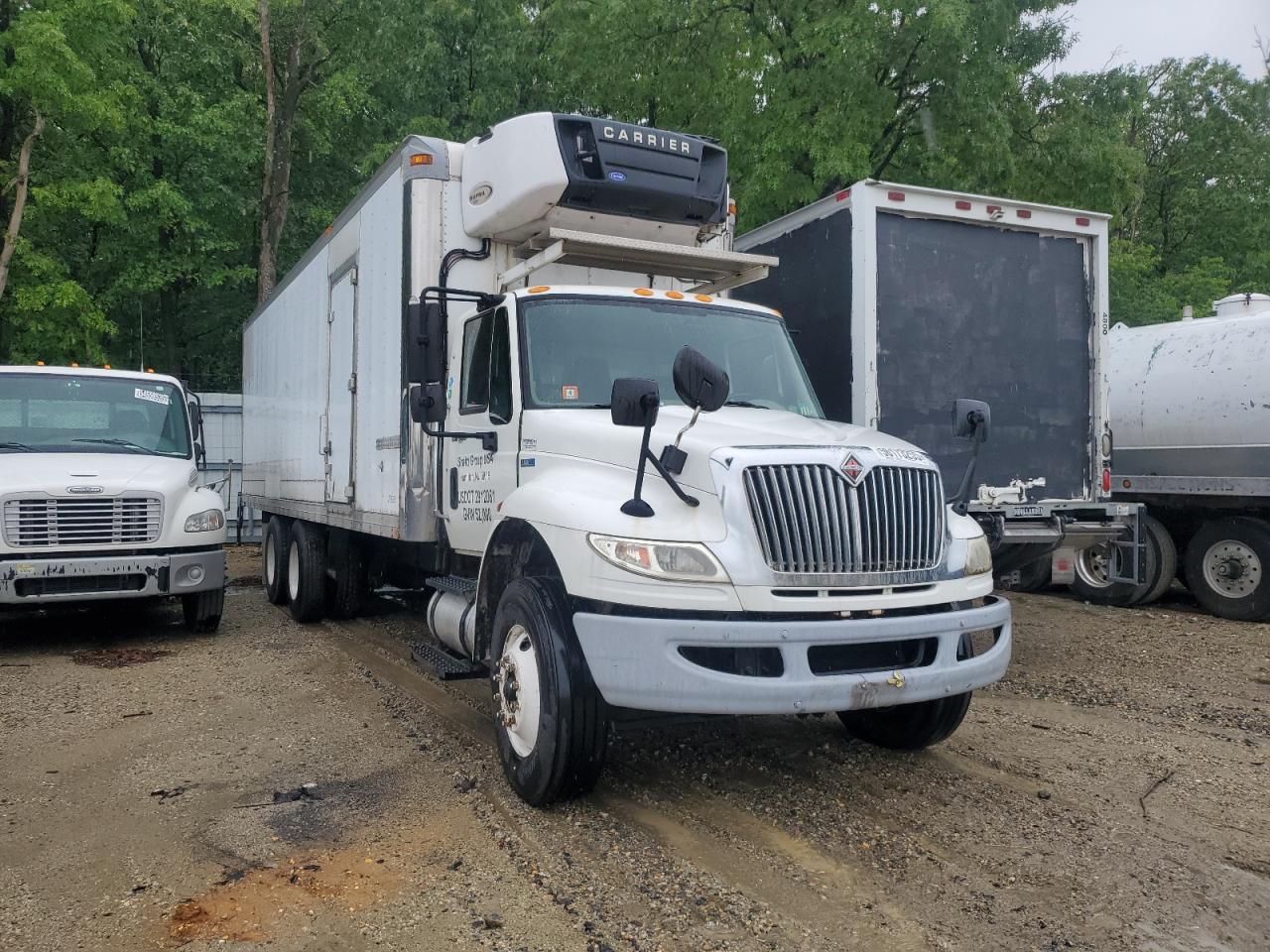 International 4400