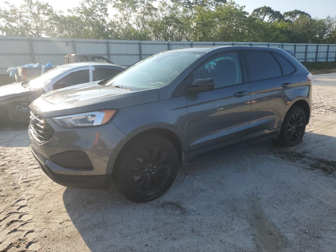 2024 Ford Edge se SE