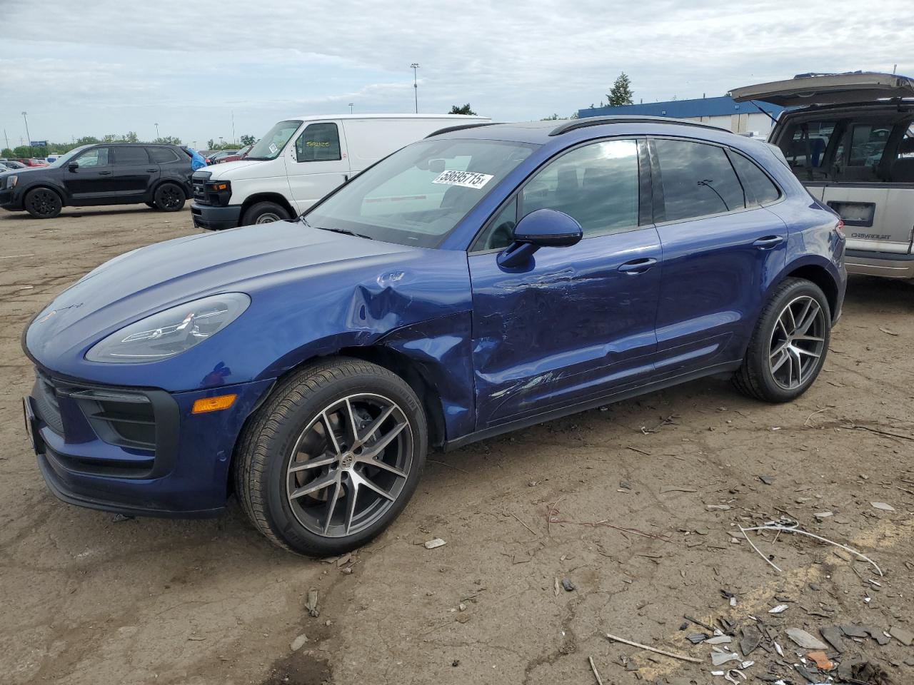 2024 Porsche Macan Base