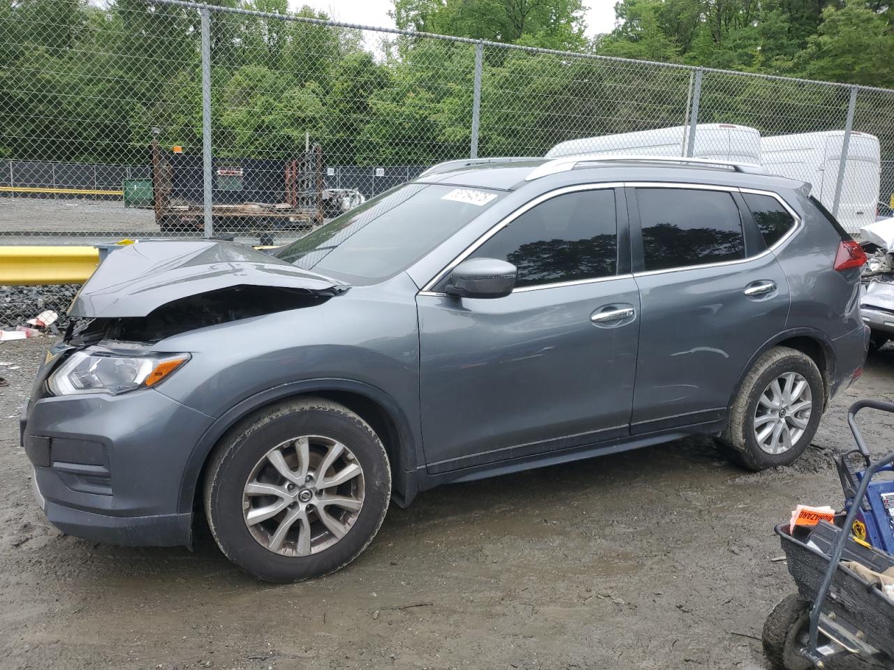 2018 Nissan Rogue s S