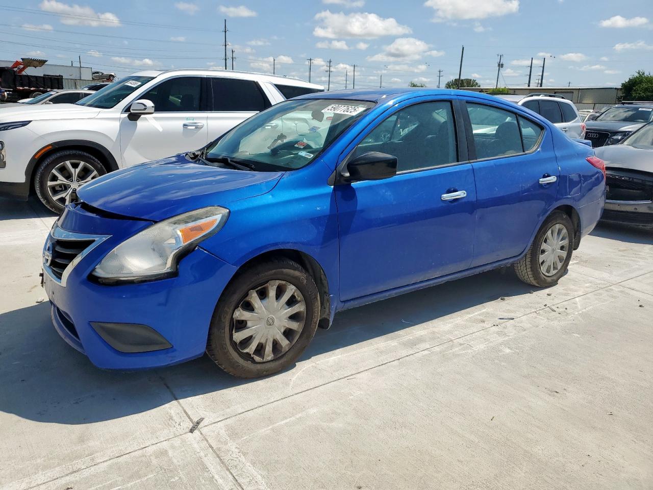 2015 Nissan Versa s S