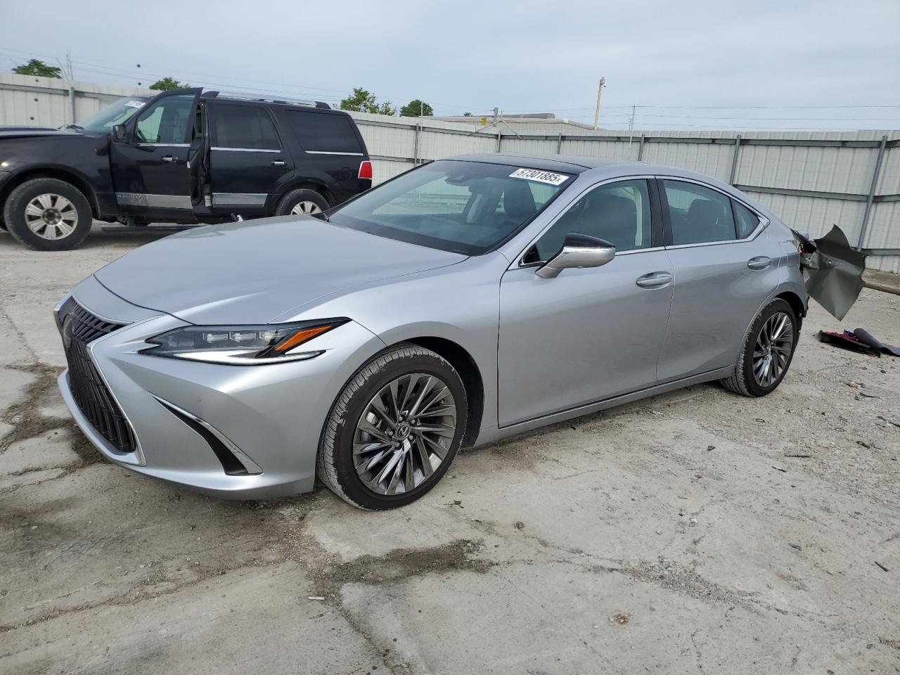 2025 Lexus ES350 Base