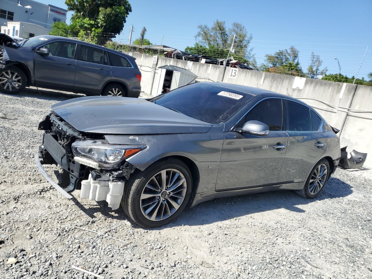 2019 Infiniti Q50 luxe LUXE