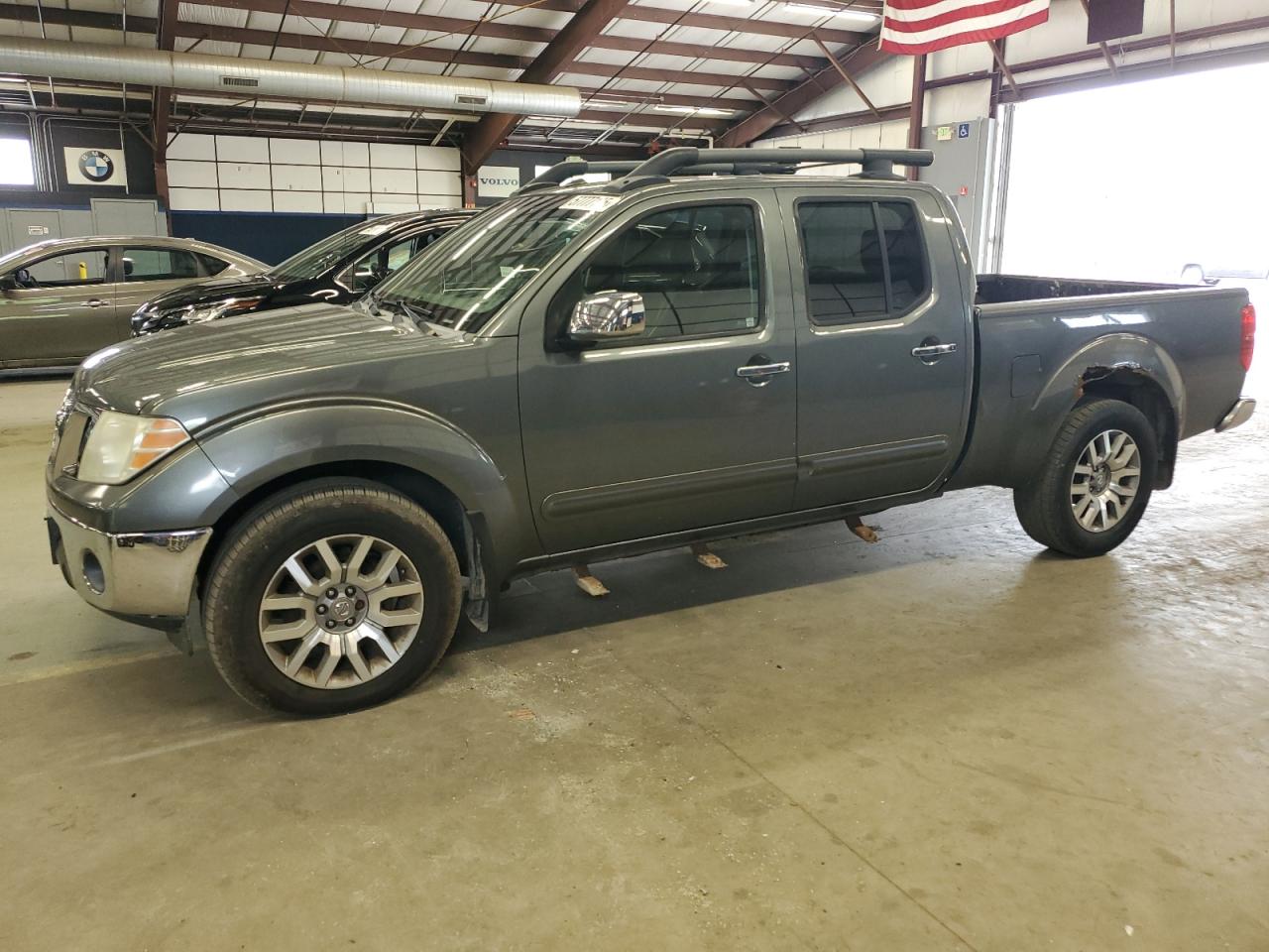 2009 Nissan Frontier c CREW CAB SE