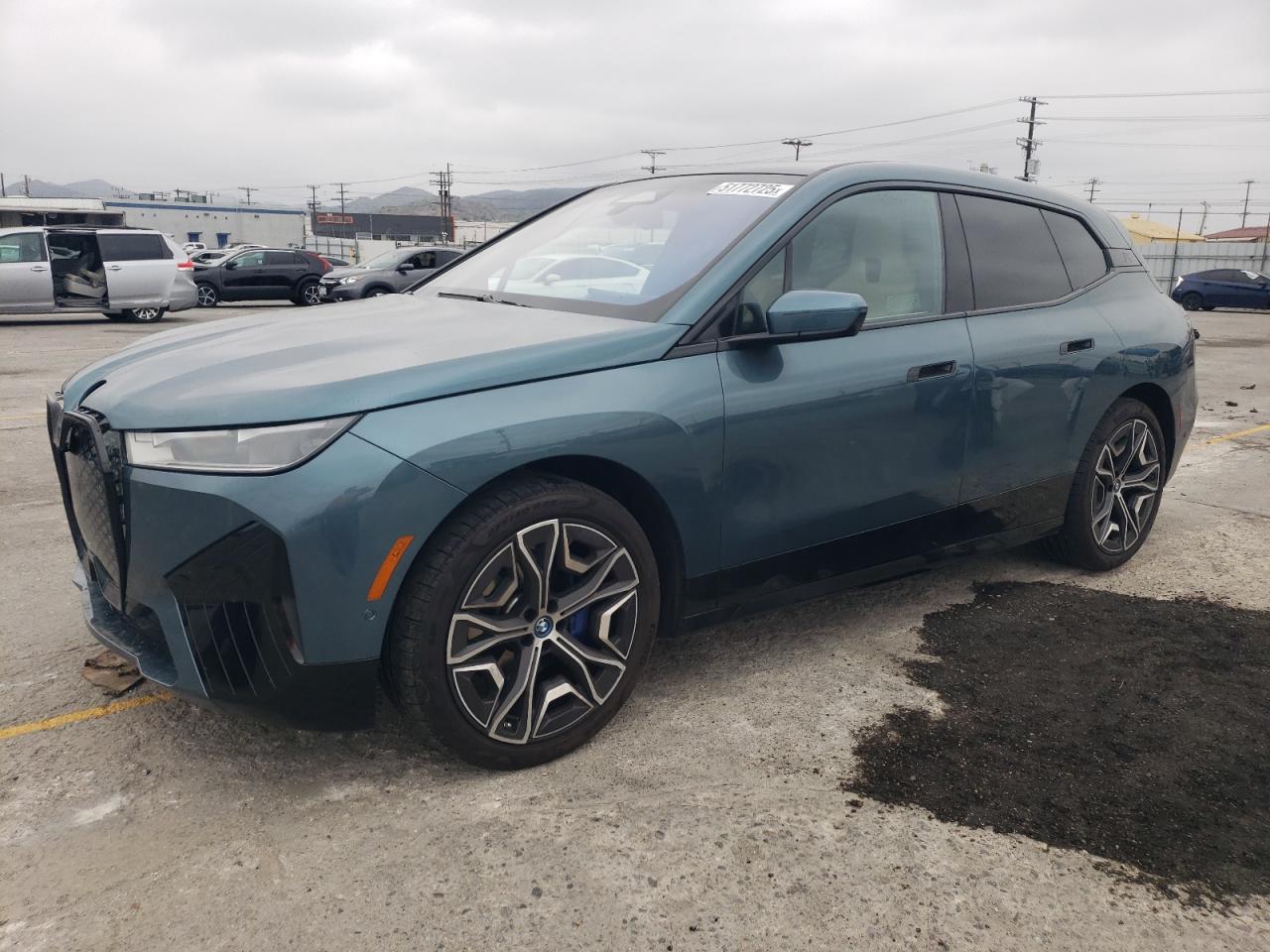 2024 BMW iX