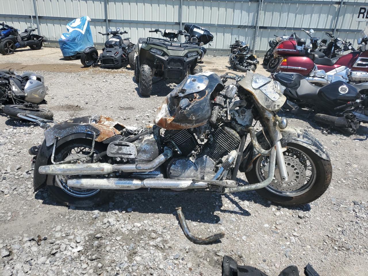 2001 Yamaha Xvs1100