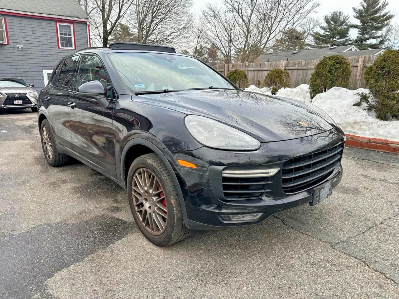 2015 Porsche Cayenne