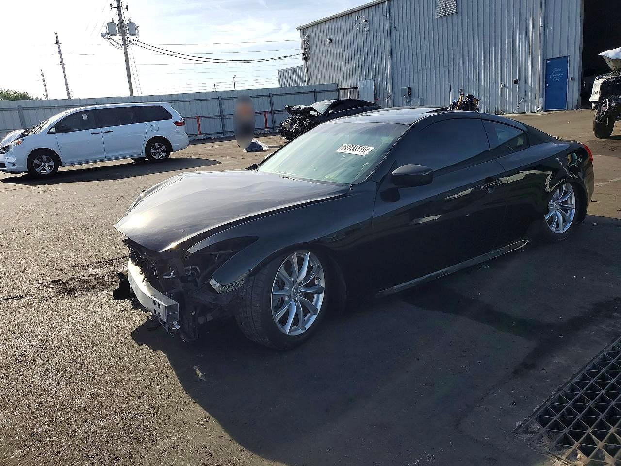 2012 Infiniti G37