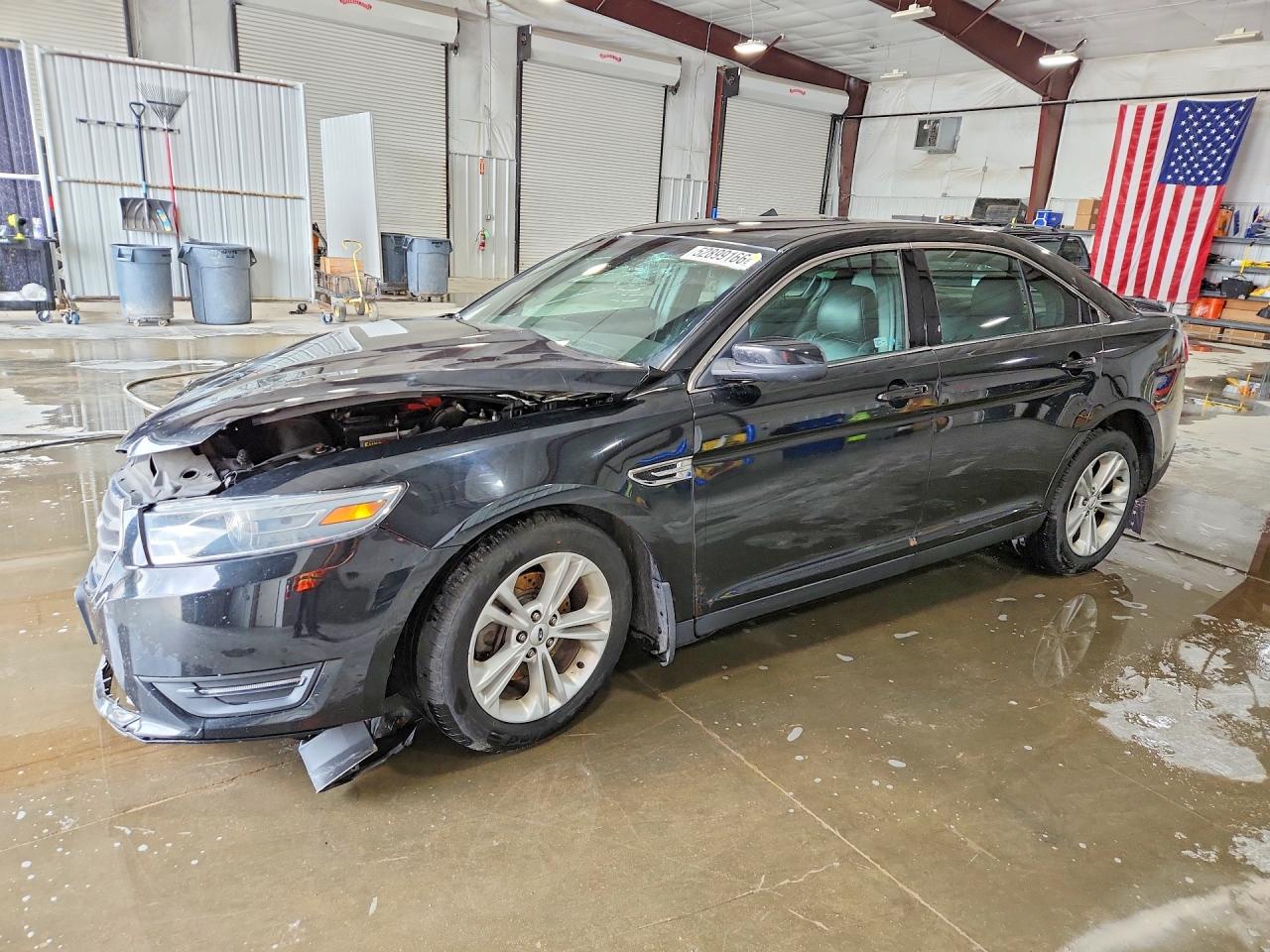 2013 Ford Taurus