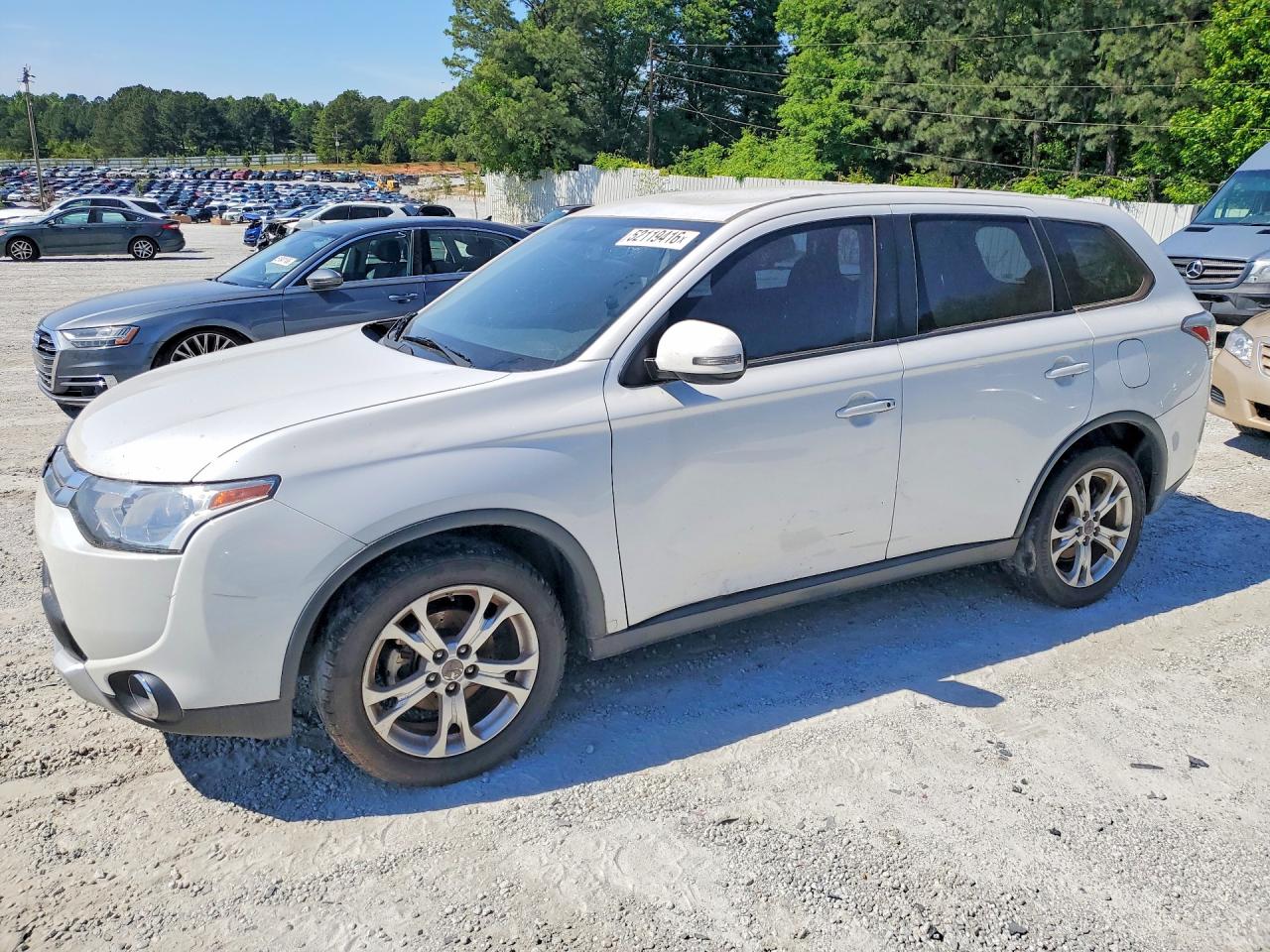 2015 Mitsubishi Outlander