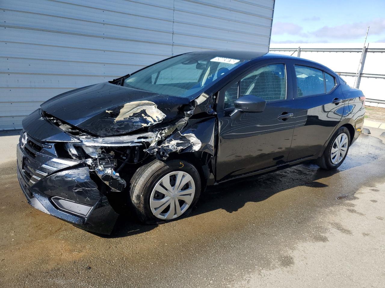 2025 Nissan Versa