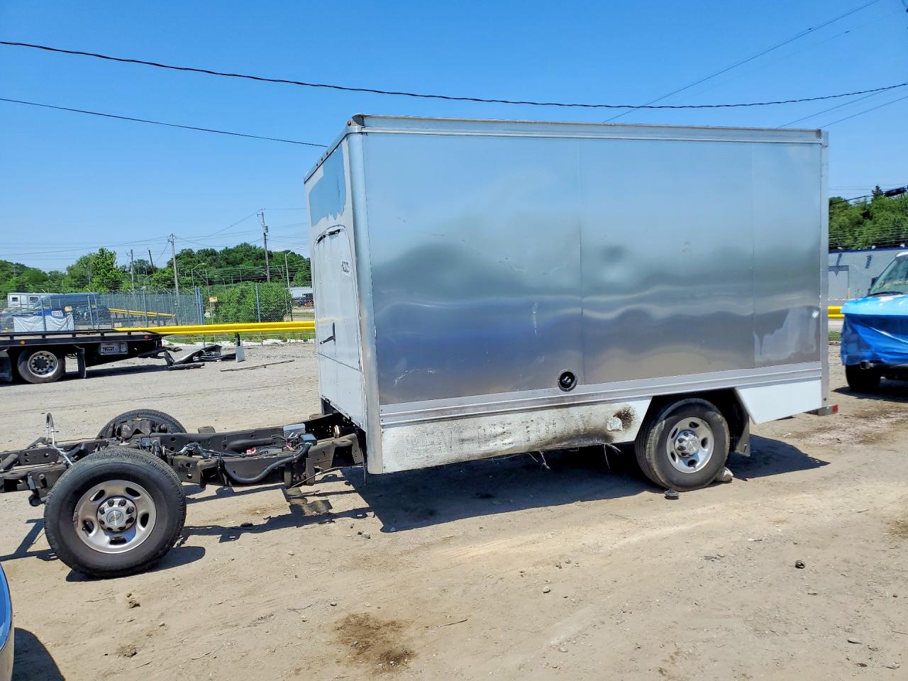 2023 Chevrolet Express 3500