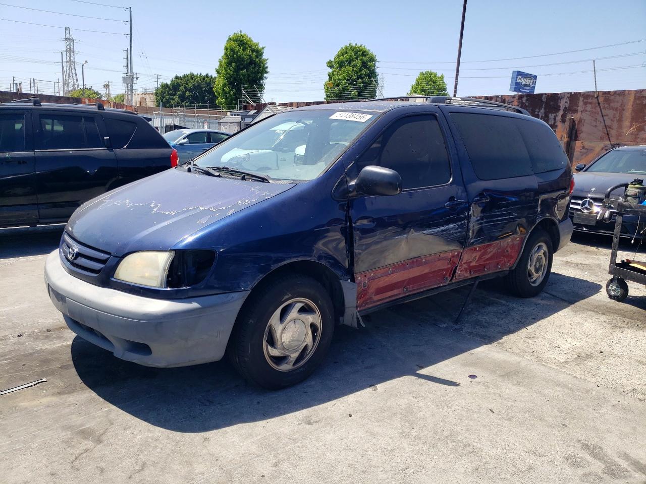 2003 Toyota Sienna