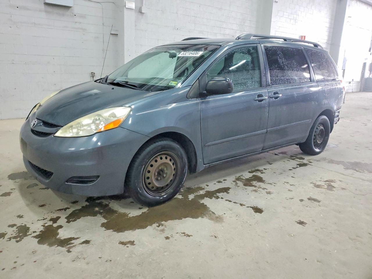 2010 Toyt Sienna