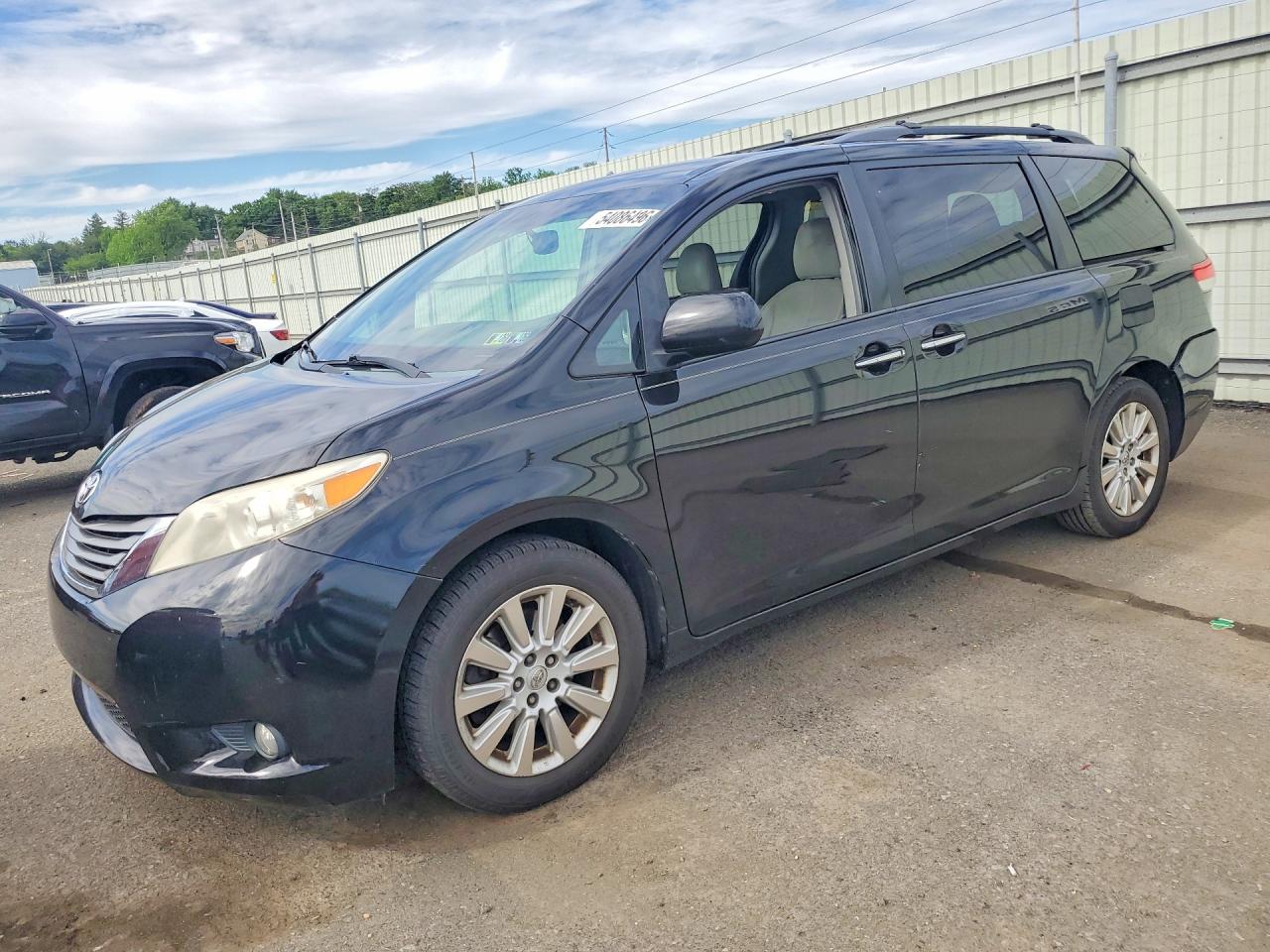 2013 Toyota Sienna
