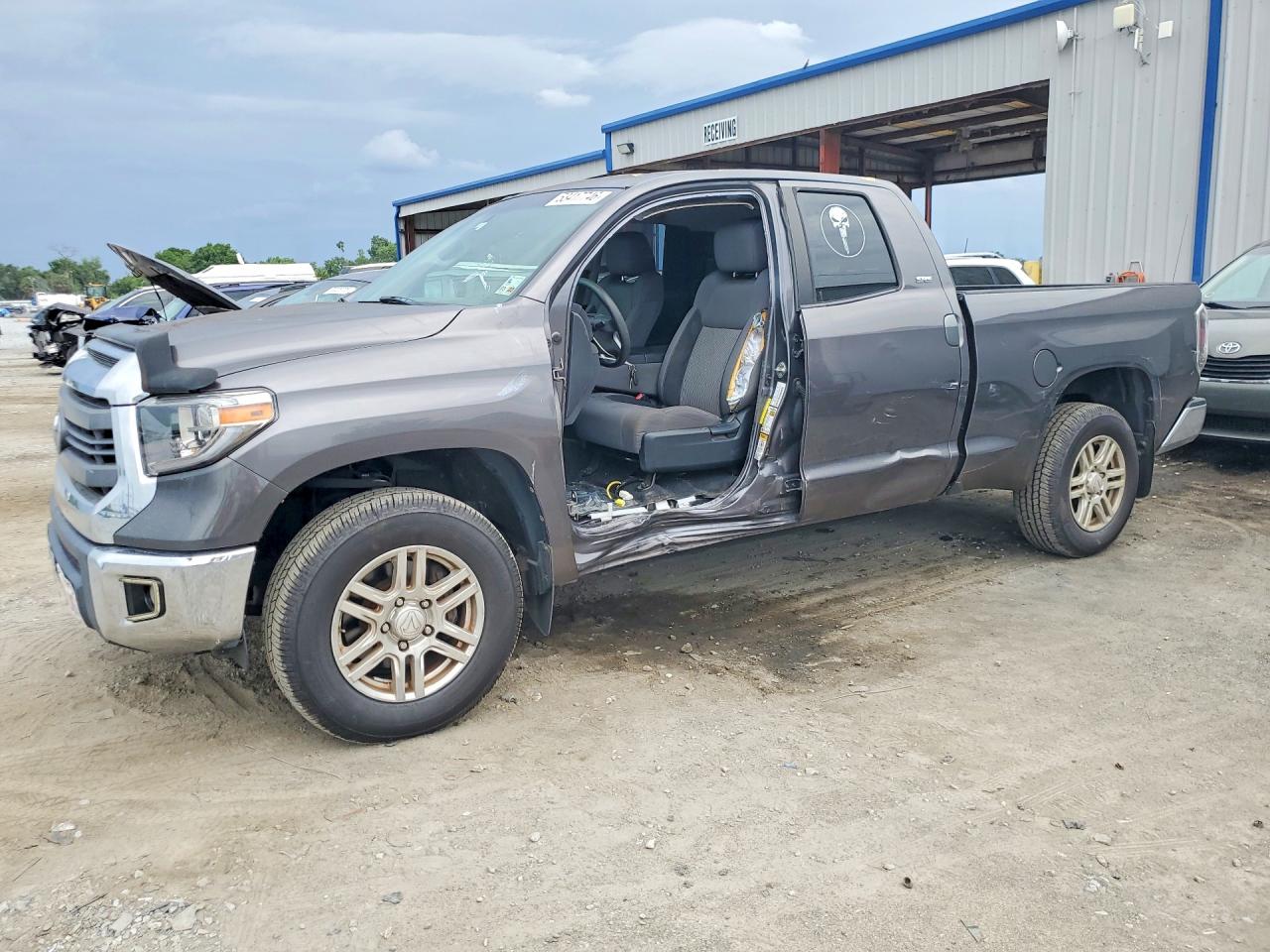 2015 Toyota Tundra