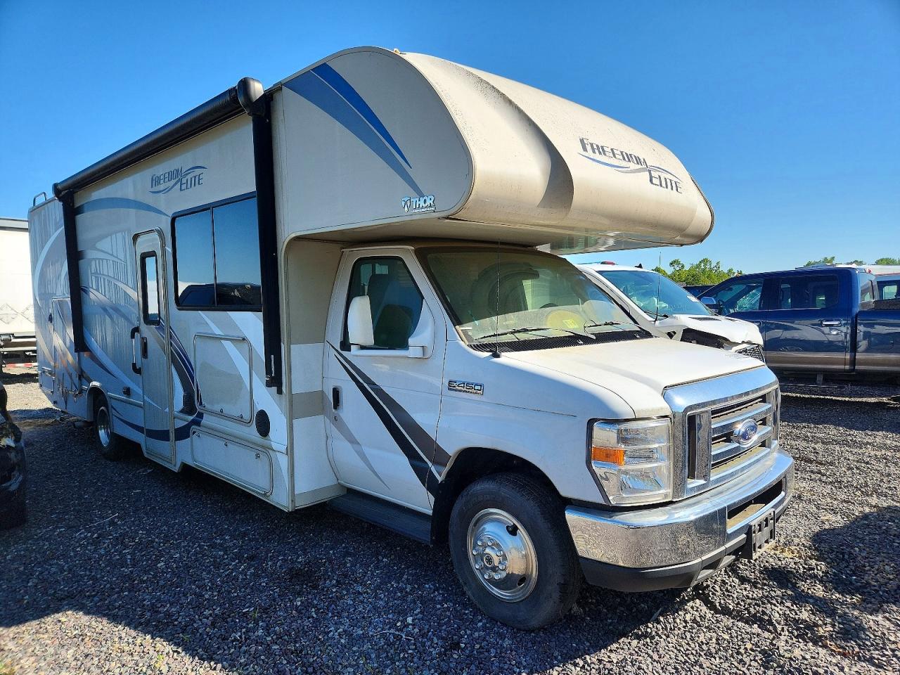 2018 Freedom Recreational Vehicle (rv)