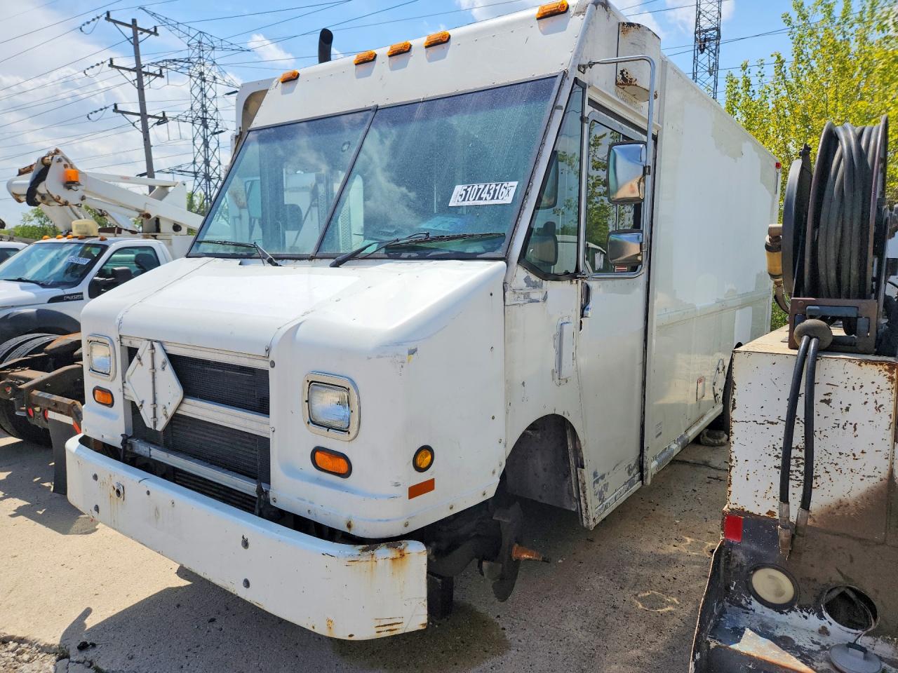 1998 Freightliner Mt45g