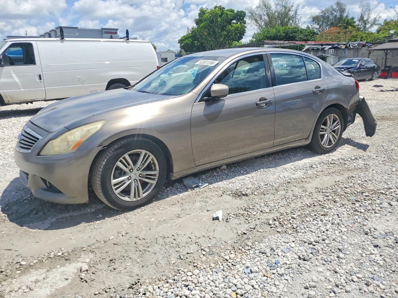 2010 Infiniti G37