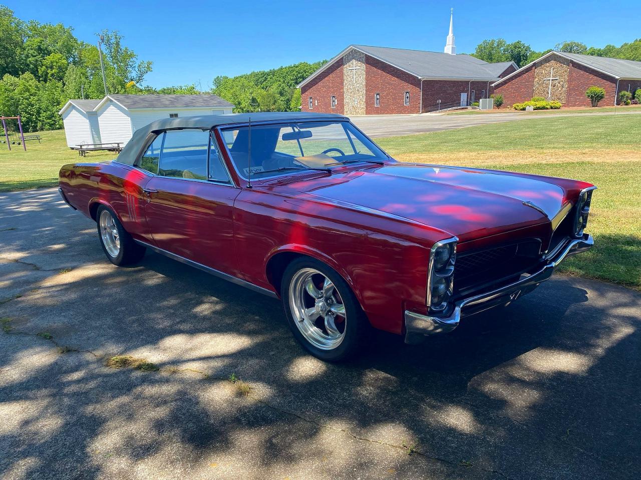 Pontiac Lemans