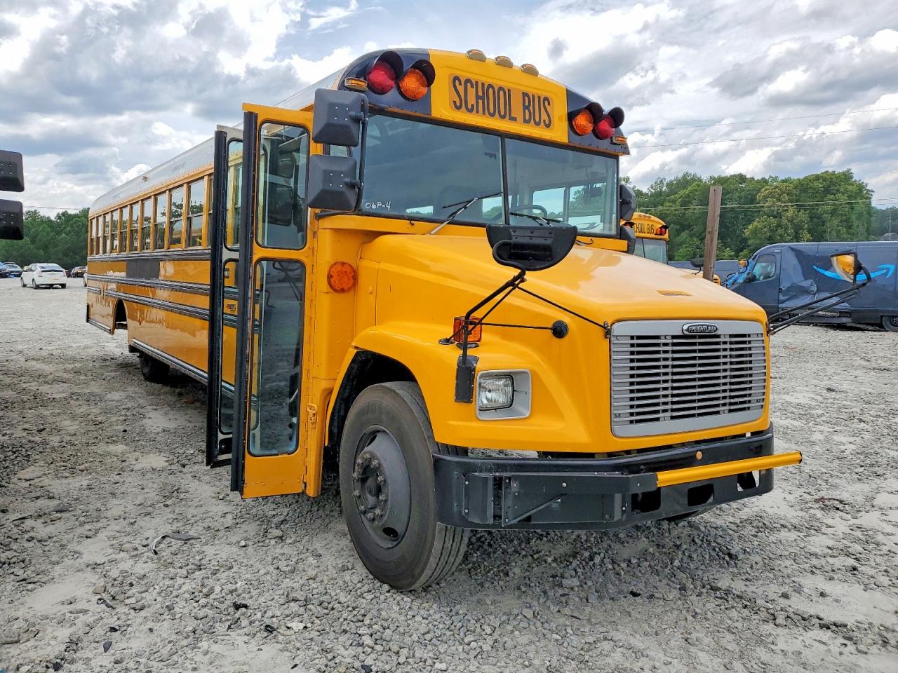 1998 Freightliner Chassis