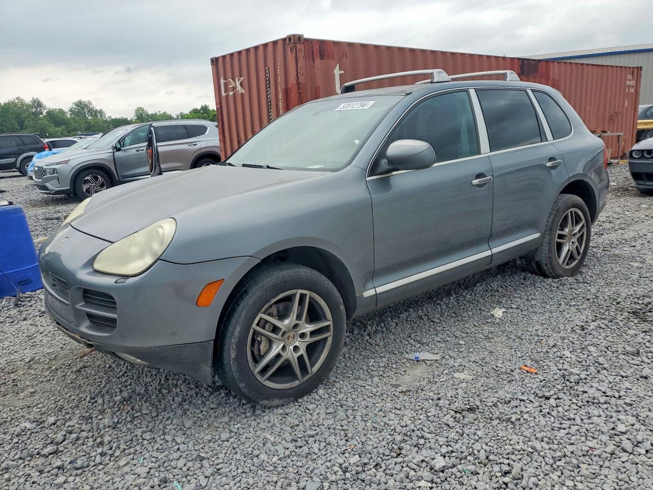 2004 Porsche Cayenne