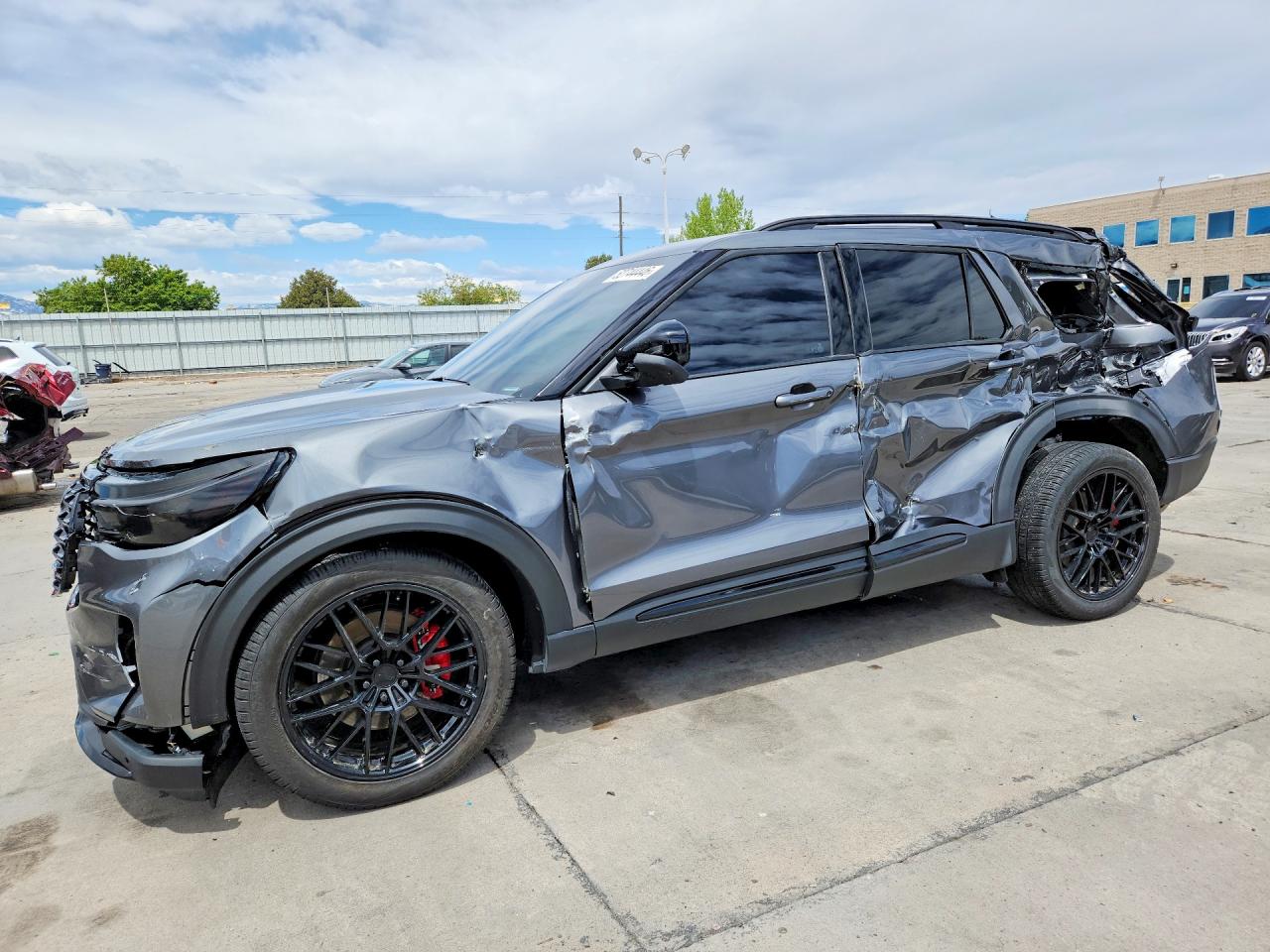 2025 Ford Explorer