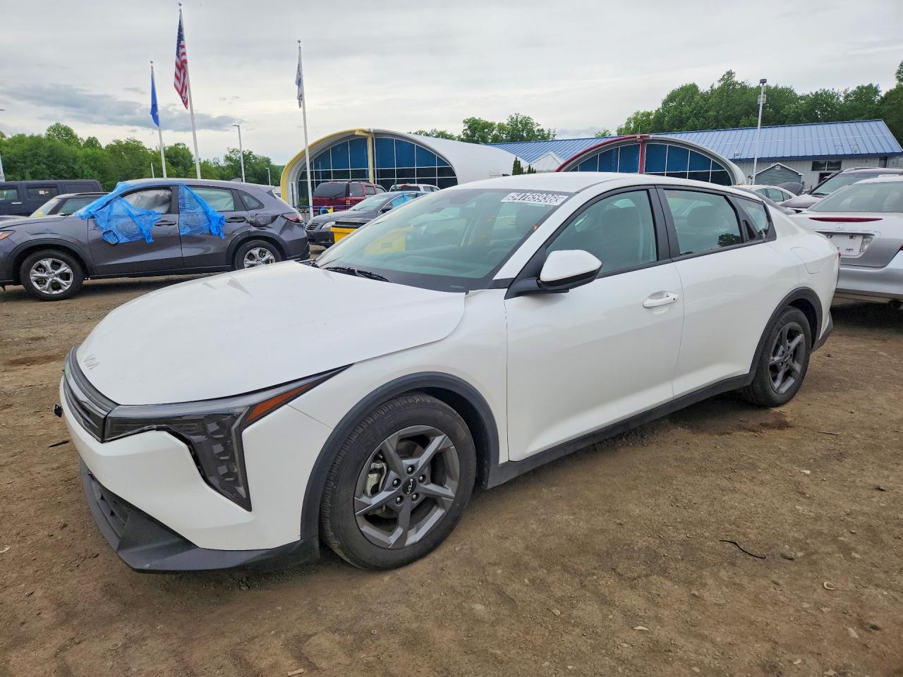2025 Kia K4