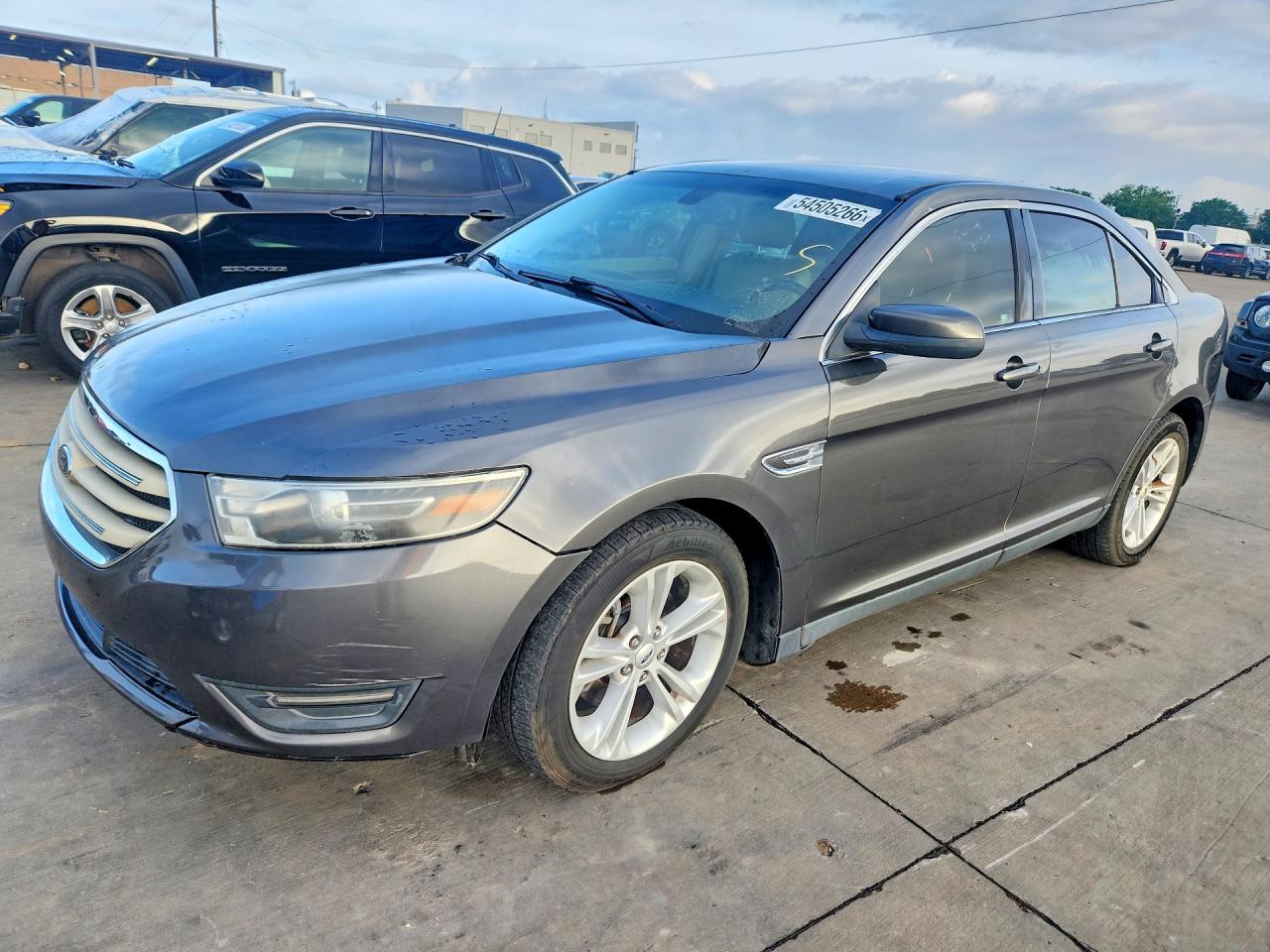 2015 Ford Taurus