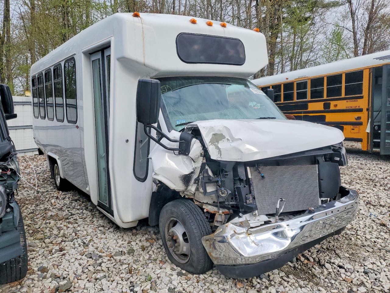 2023 Chevrolet Express 4500