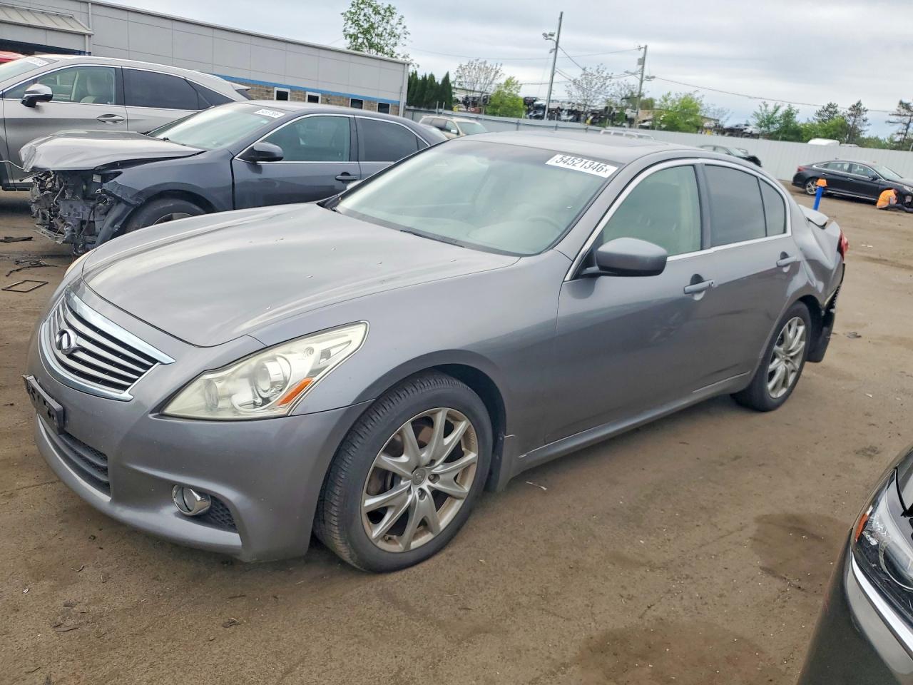 2011 Infiniti G37