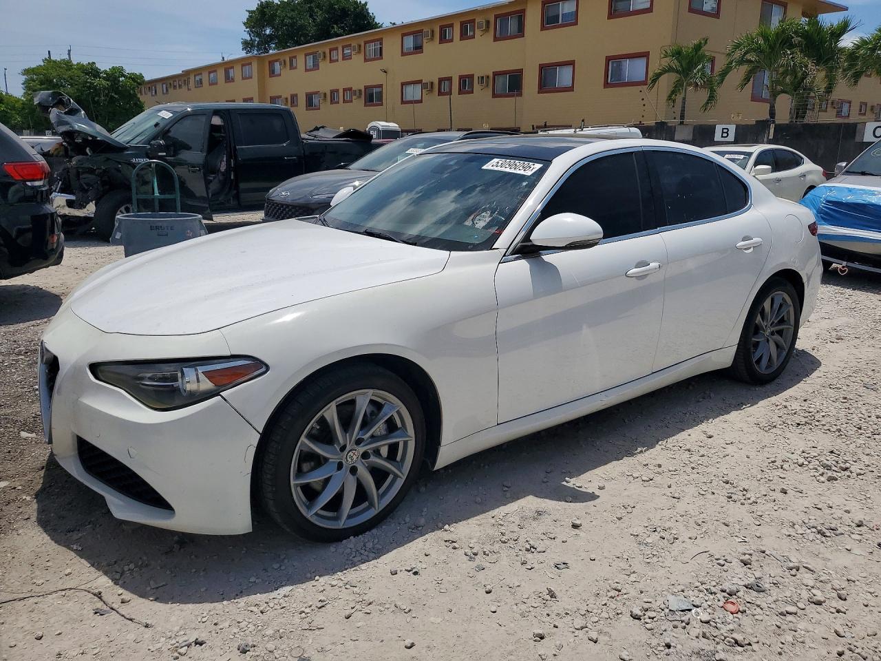 2017 Alfa Romeo Giulia