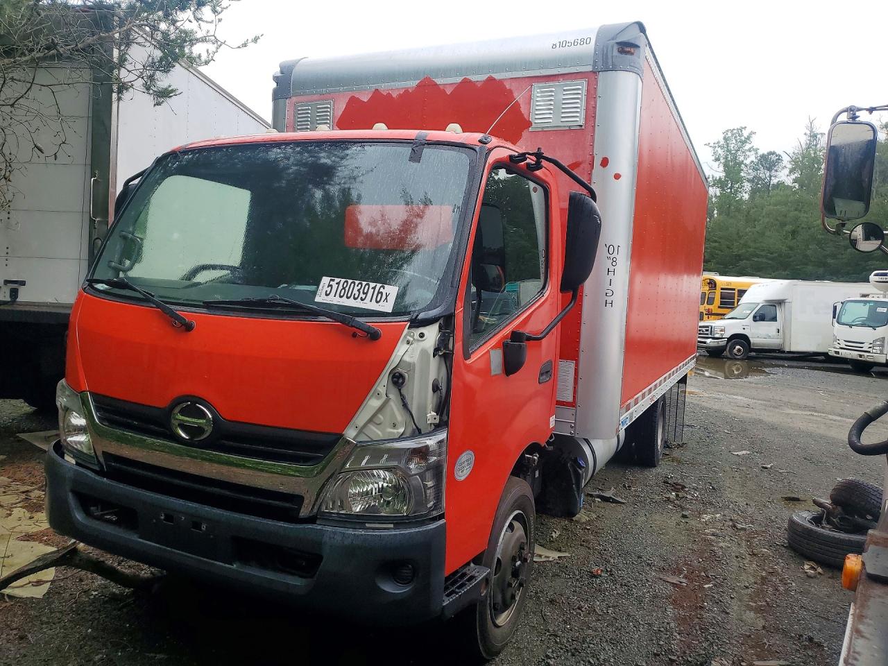 2017 Hino 195