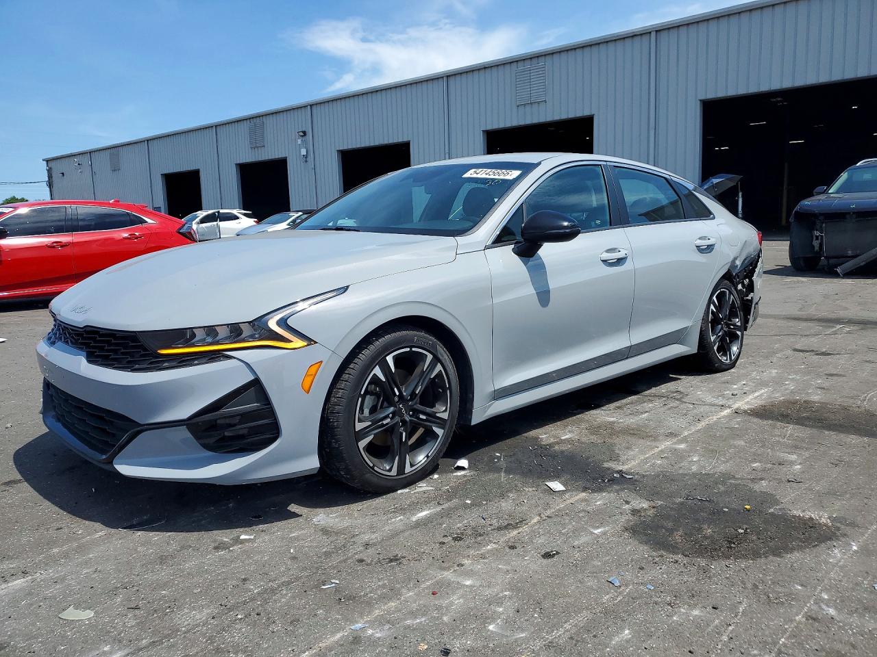 2022 Kia K5