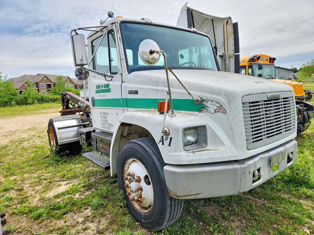 2001 Freightliner Medium Conventional