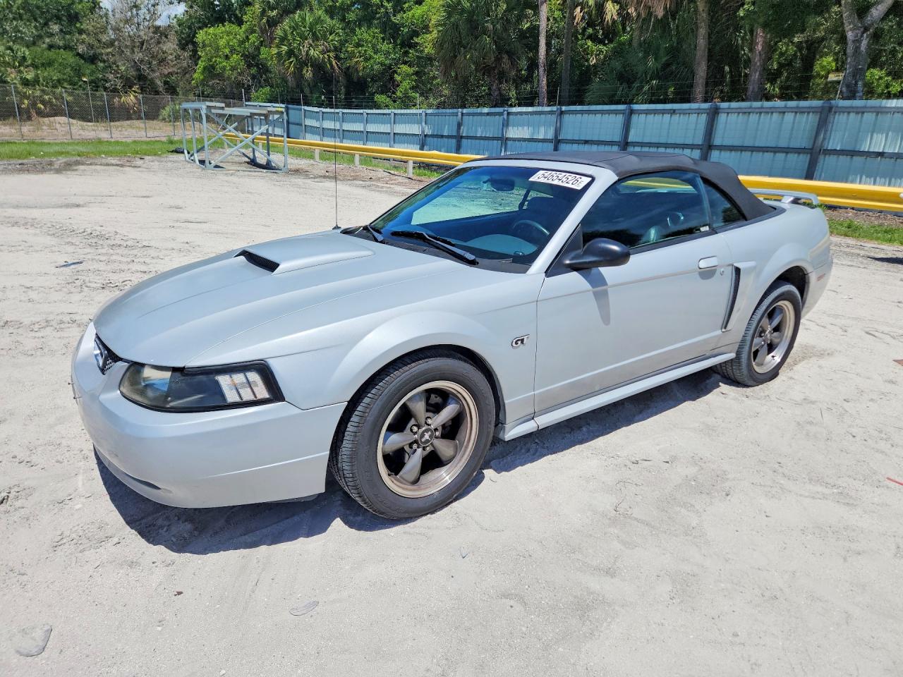 2003 Ford Mustang