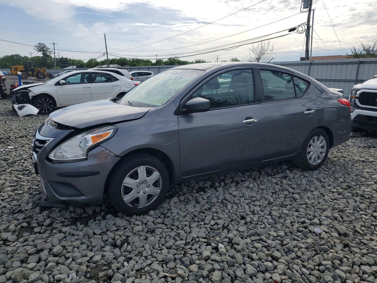 2016 Nissan Versa