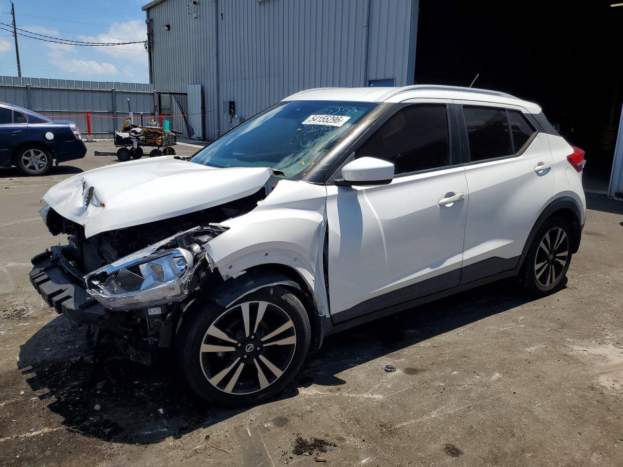 2020 Nissan Kicks