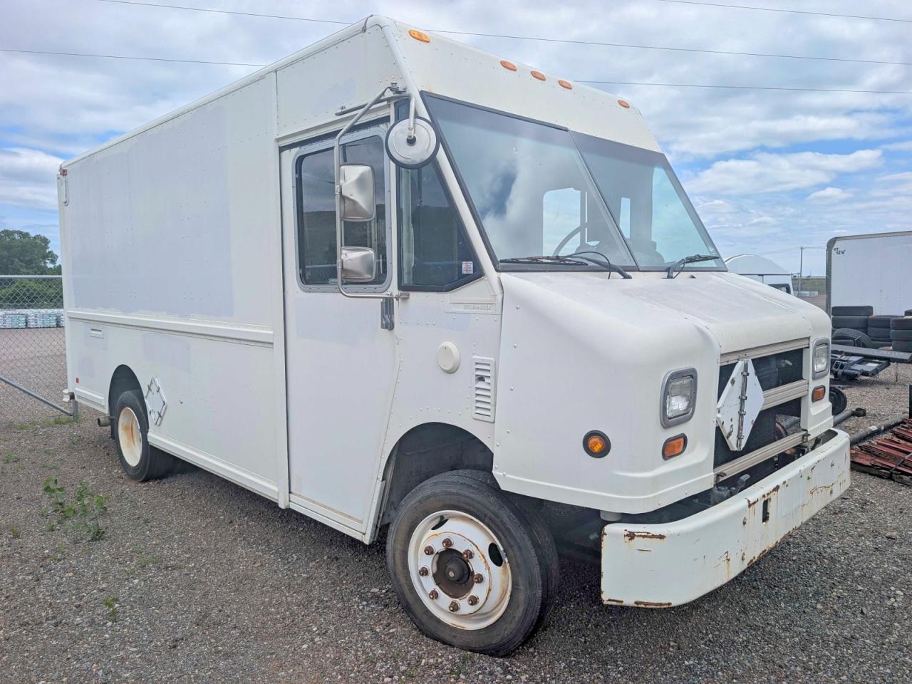 2002 Freightliner Mt45