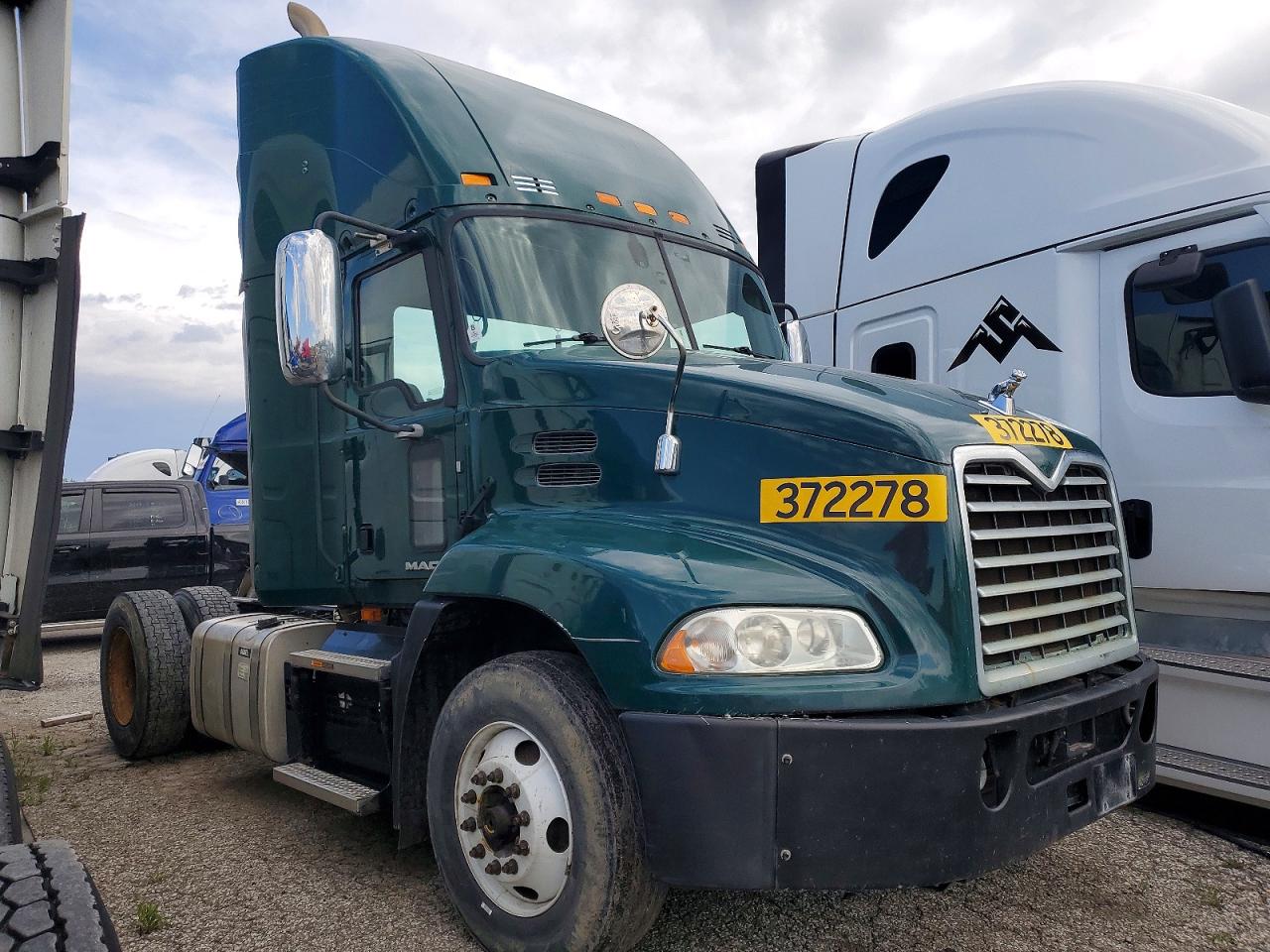 2018 Mack Cxu612