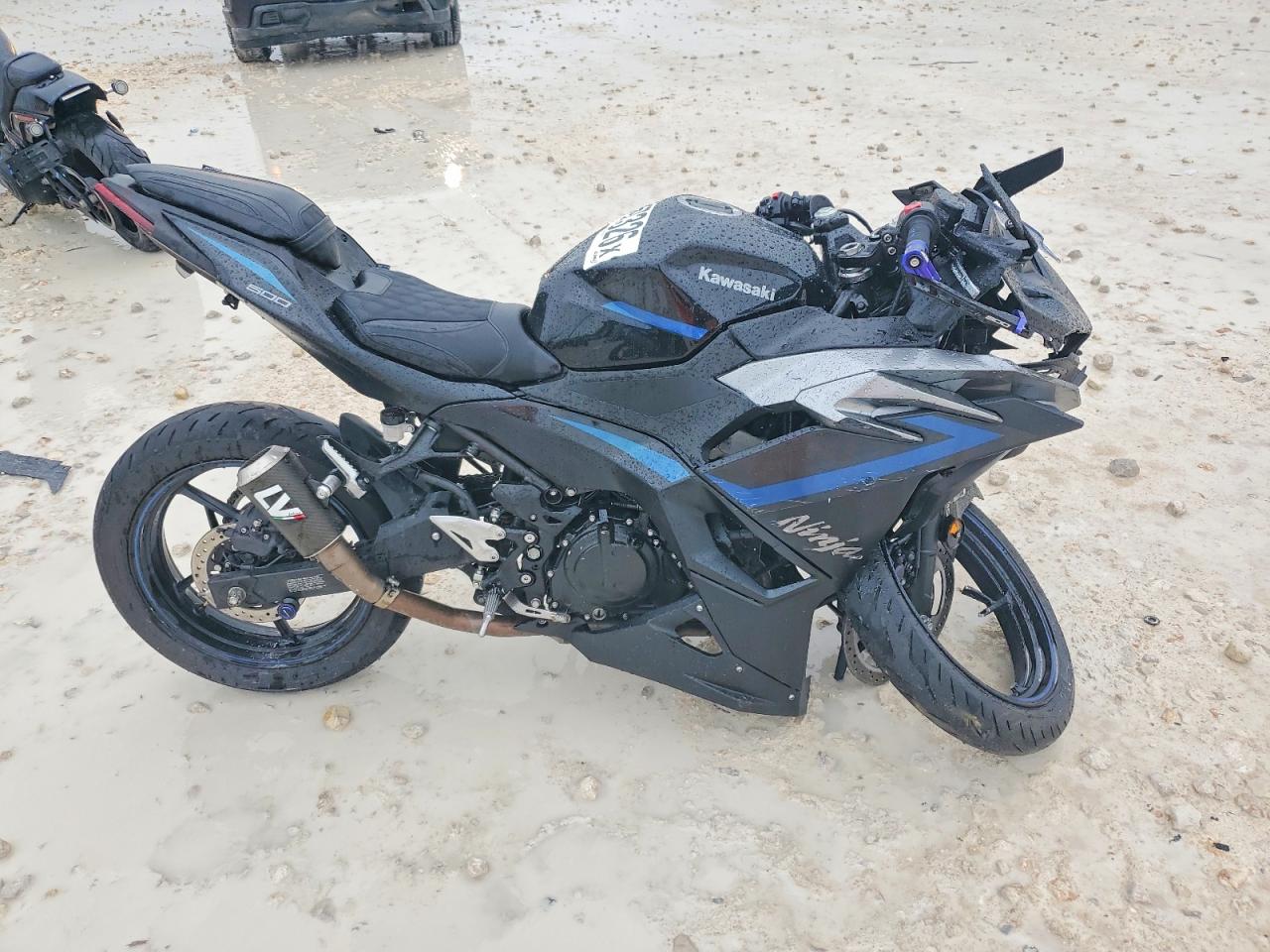 2025 Kawasaki EX500