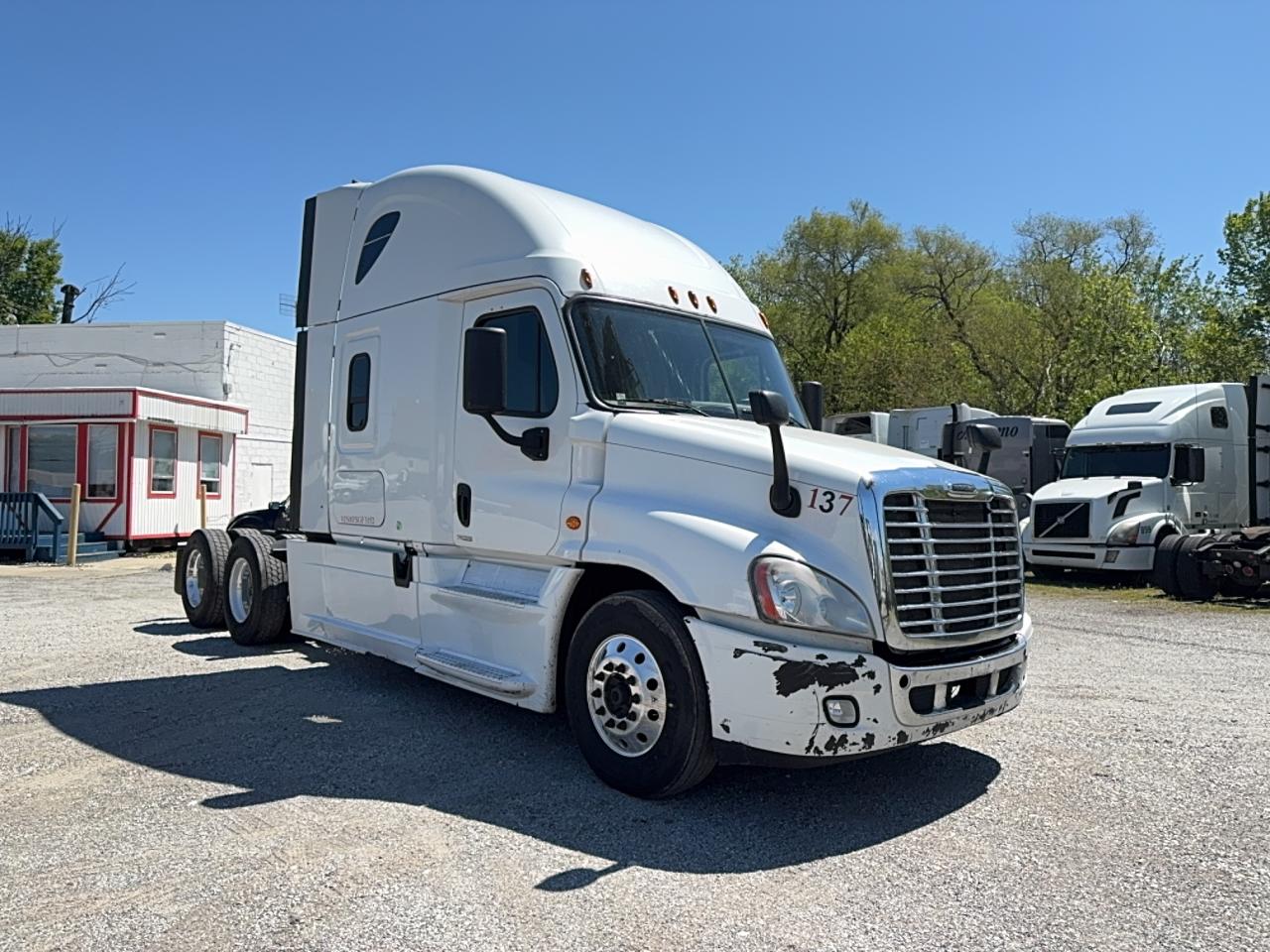 2015 Freightliner Cascadia
