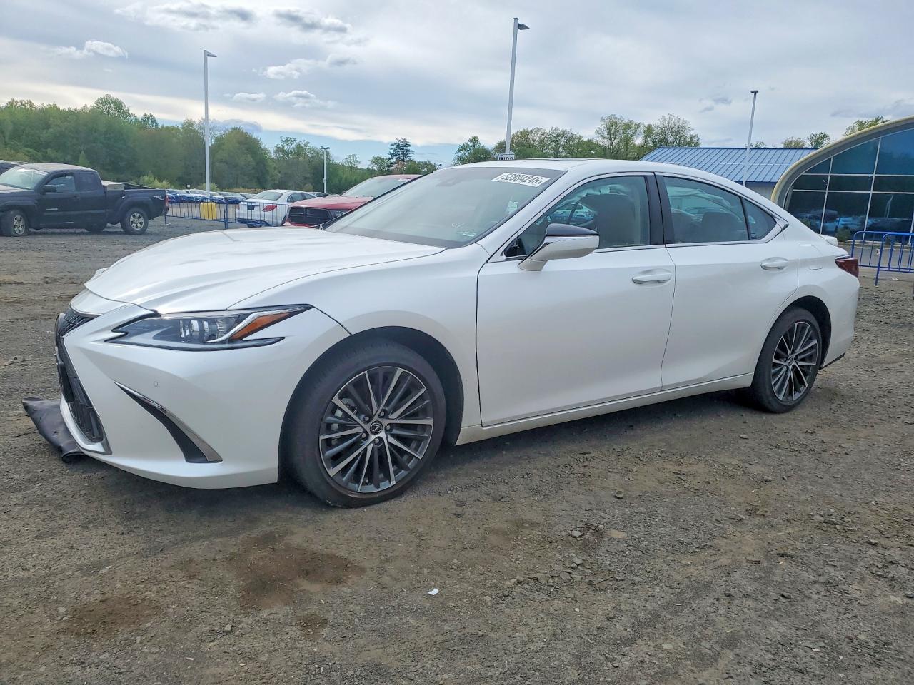2025 Lexus ES 350