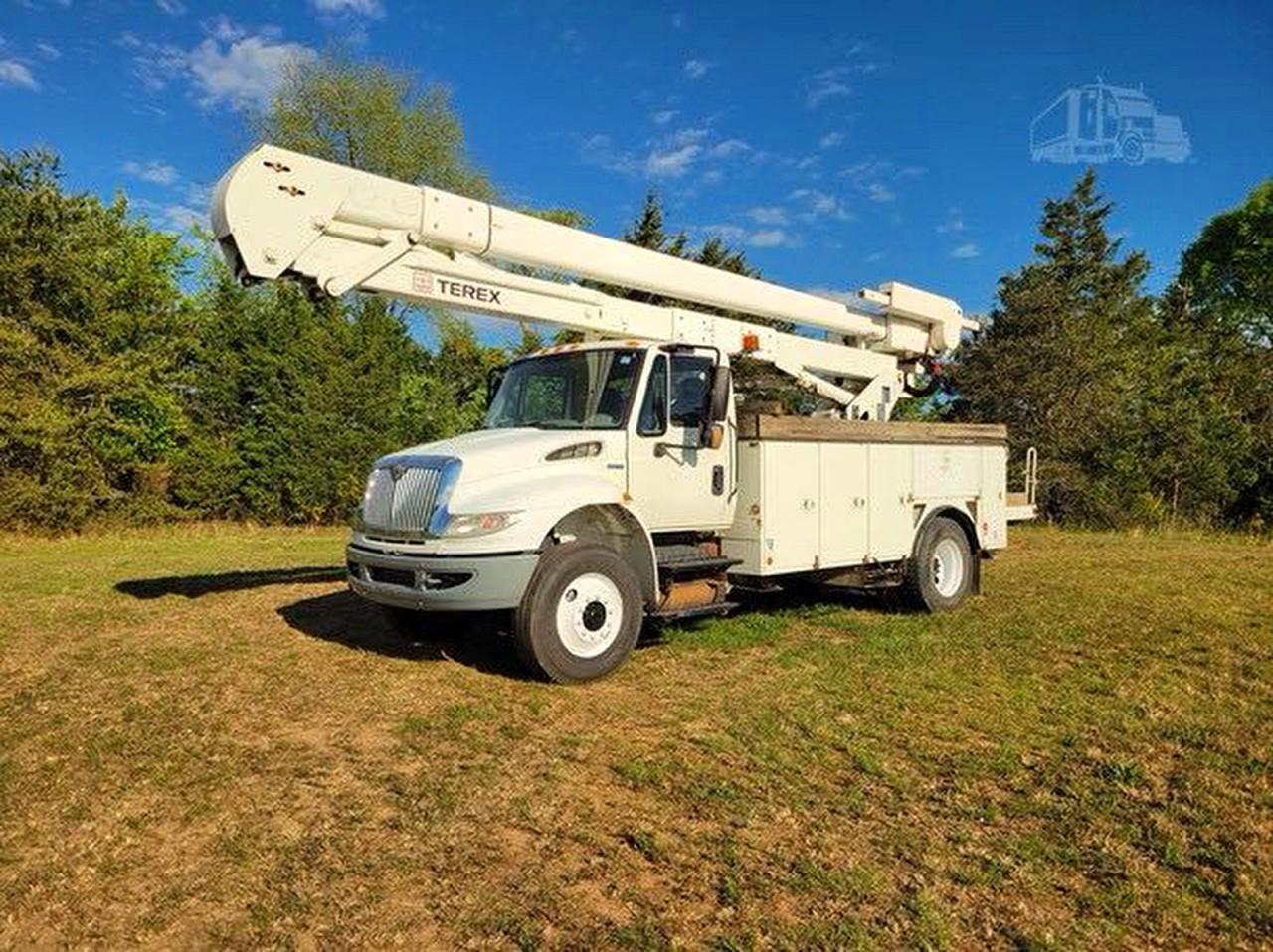 2010 International 4000-Series
