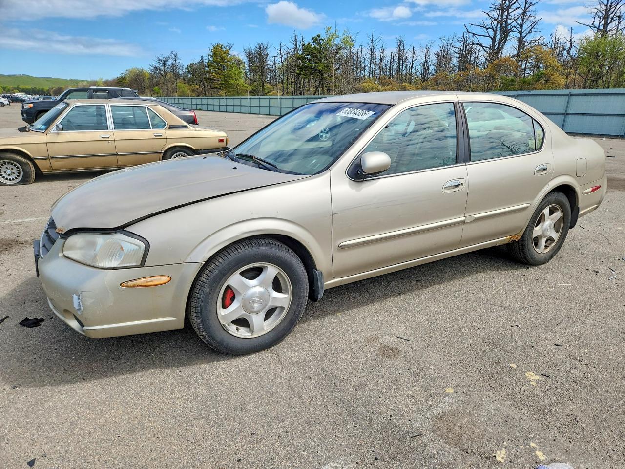 2000 Nissan Maxima